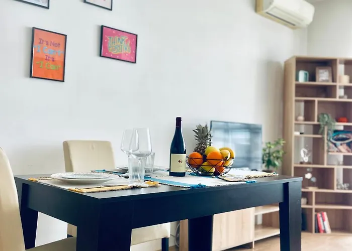 апартамент Flowers Apartment Varna