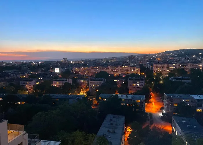 апартамент Flowers Appartamento Varna